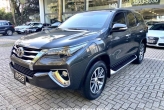 Hilux SW4 Cinza 2016 - Toyota - São Paulo cód.36437