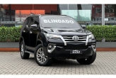 Hilux SW4 Preto 2020 - Toyota - Rio de Janeiro cód.35992