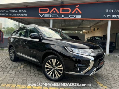 Outlander Preto 2022 - Mitsubishi - Rio de Janeiro cód.35560