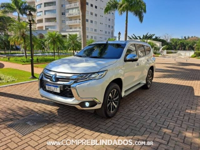 Pajero Sport Branco 2020 - Mitsubishi - São Paulo cód.35642