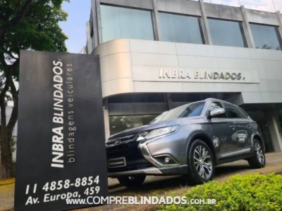 Outlander Cinza 2017 - Mitsubishi - São Paulo cód.35995