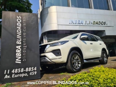 Hilux SW4 Branco 2021 - Toyota - São Paulo cód.36256